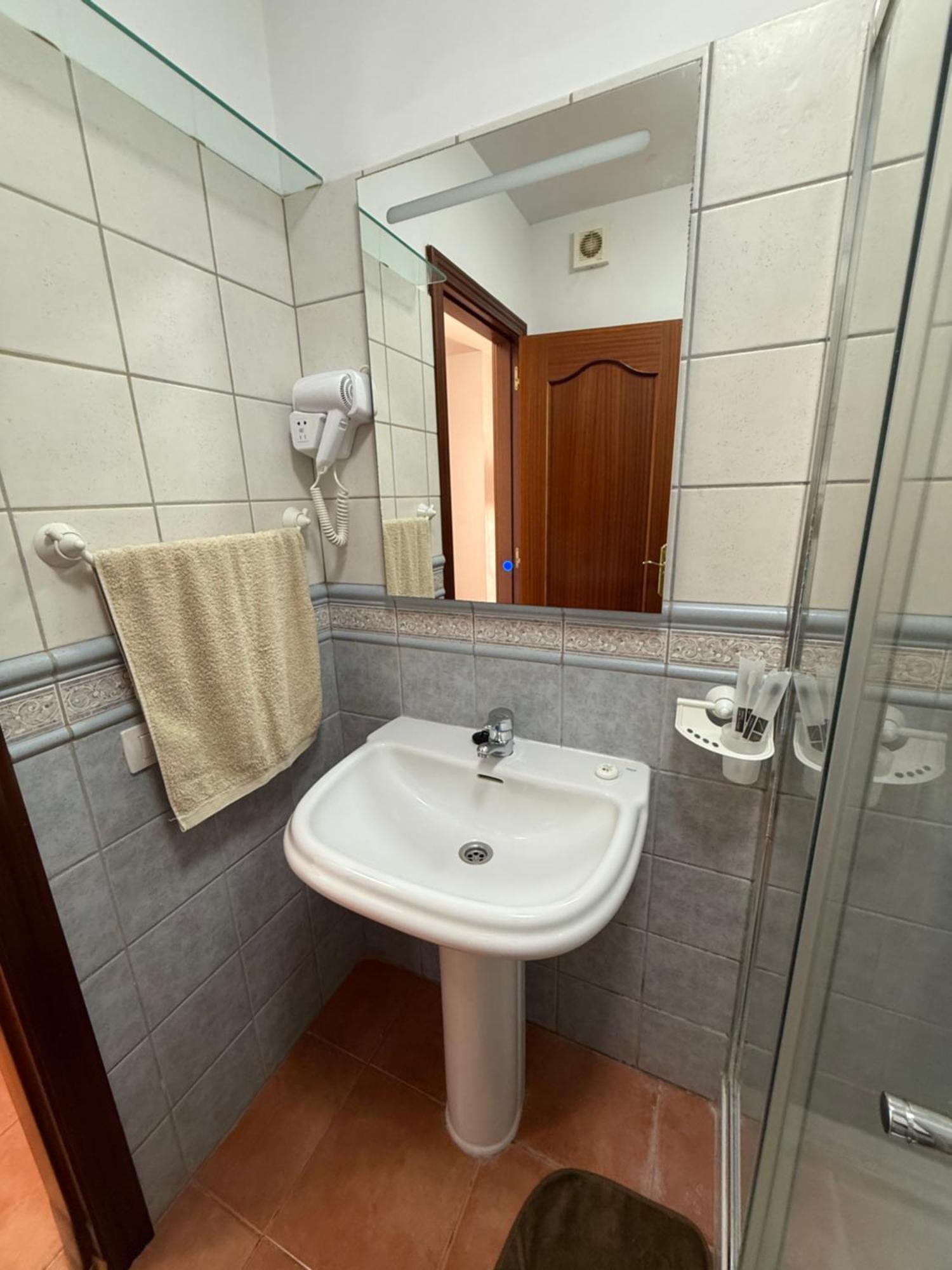 פלאייה דה סאן חואן Apartamento Brisas Del Sur - Oasis Tenerife Sur מראה חיצוני תמונה