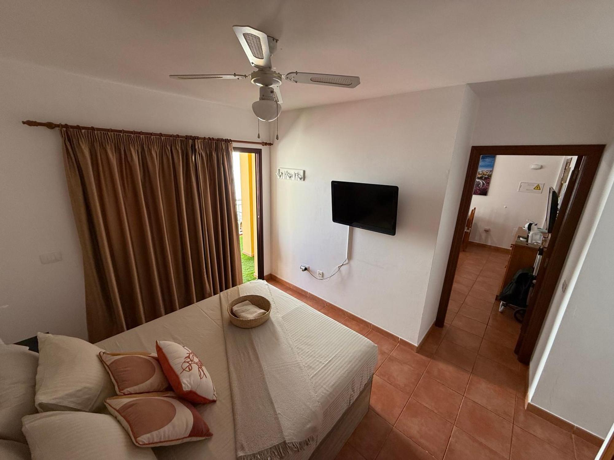 פלאייה דה סאן חואן Apartamento Brisas Del Sur - Oasis Tenerife Sur מראה חיצוני תמונה