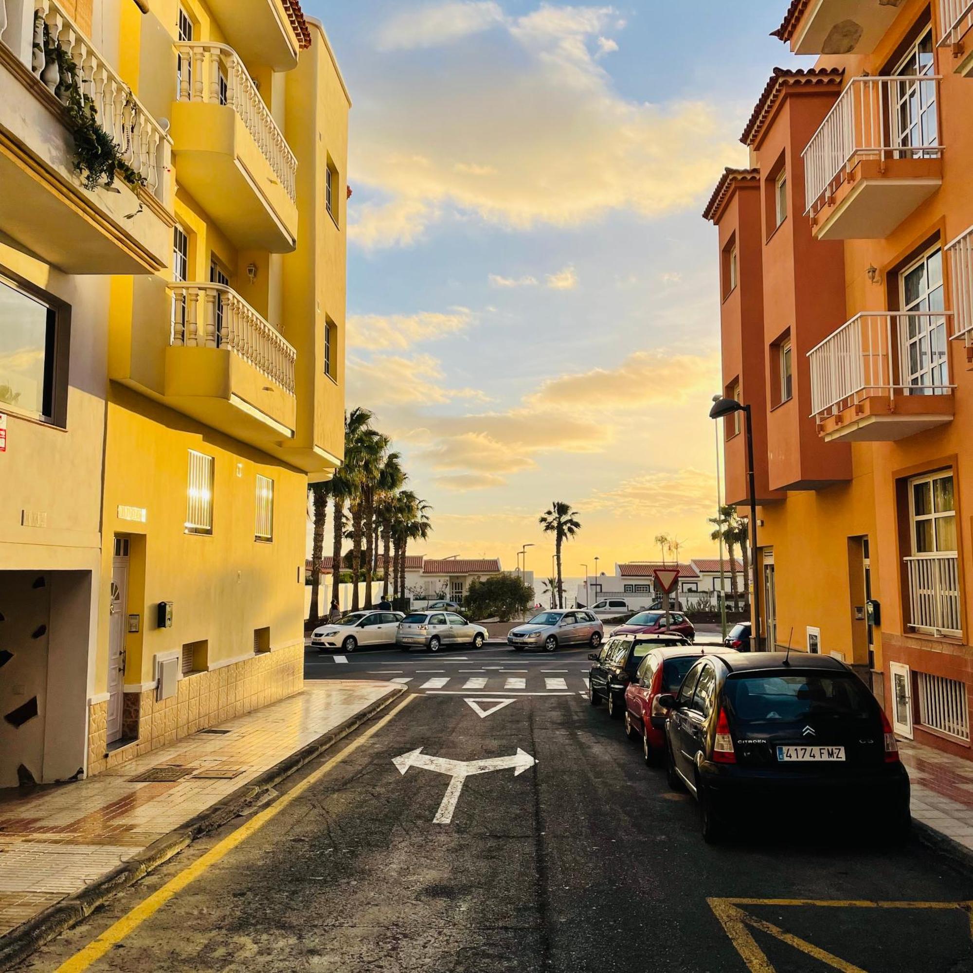 פלאייה דה סאן חואן Apartamento Brisas Del Sur - Oasis Tenerife Sur מראה חיצוני תמונה